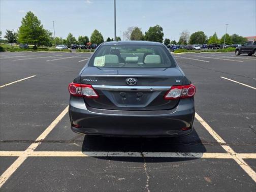 2012 Toyota Corolla LE
