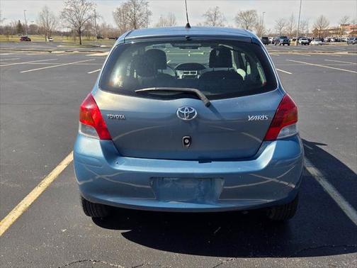 2010 Toyota Yaris Base