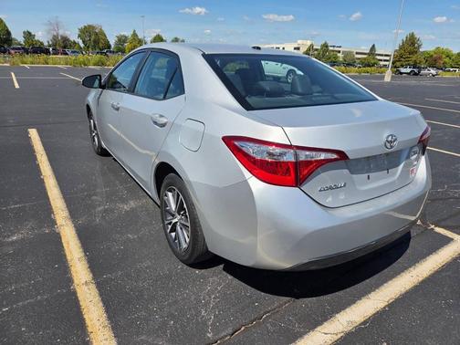 2016 Toyota Corolla LE Premium