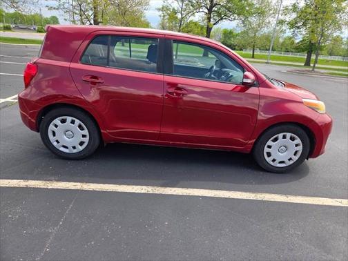 2009 Scion xD Base 4dr Hatchback 4A