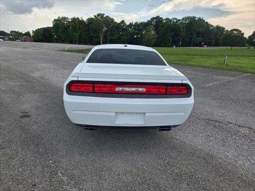 2011 Dodge Challenger Base