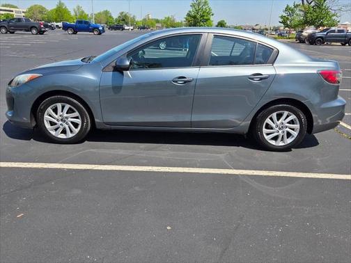 2013 Mazda Mazda3 i Touring
