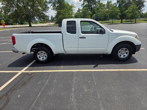 2015 Nissan Frontier S