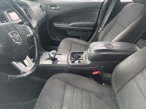 2013 Dodge Charger SE