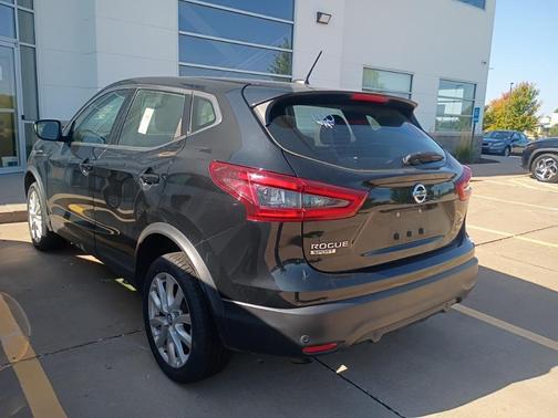 2021 Nissan Rogue Sport S