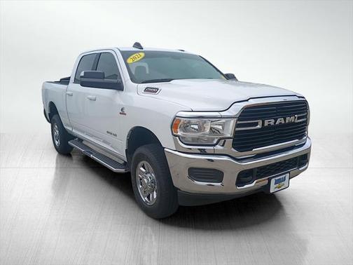 2021 RAM 2500 Big Horn Crew Cab 4x4 6'4' Box