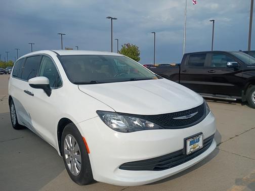 2018 Chrysler Pacifica L