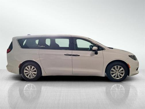 2018 Chrysler Pacifica L