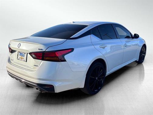 2020 Nissan Altima SR Intelligent AWD