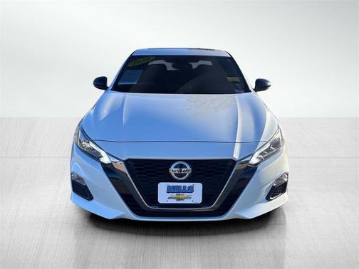 2020 Nissan Altima SR Intelligent AWD