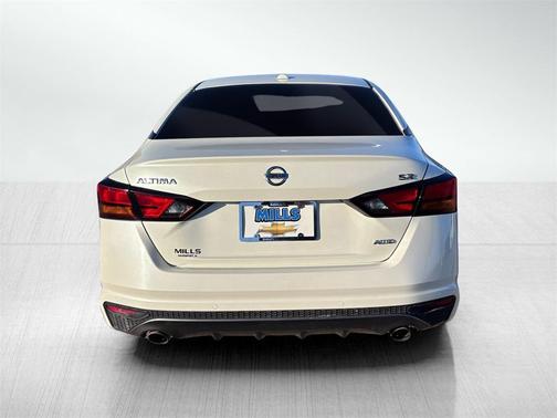 2020 Nissan Altima SR Intelligent AWD