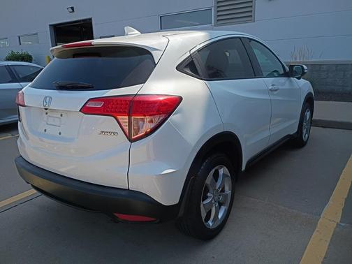 2017 Honda HR-V EX
