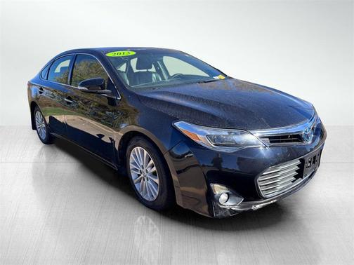 2013 Toyota Avalon Hybrid XLE Premium