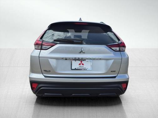 2023 Mitsubishi Eclipse Cross LE