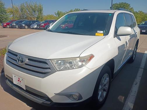 2011 Toyota Highlander SE