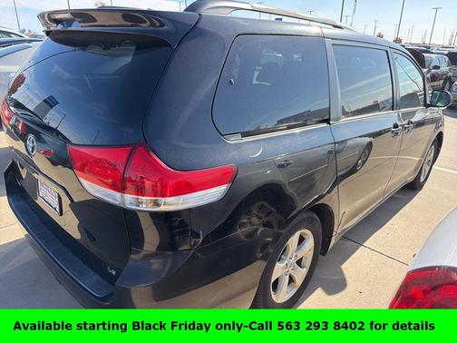 2011 Toyota Sienna LE