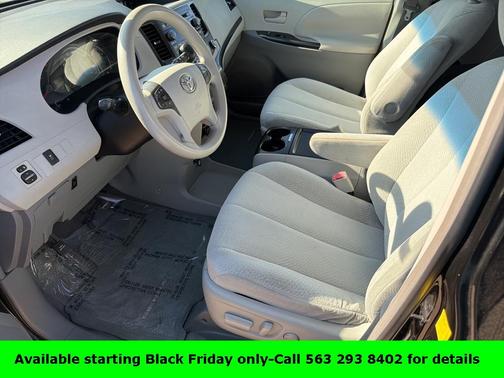 2011 Toyota Sienna LE