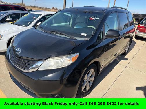 2011 Toyota Sienna LE