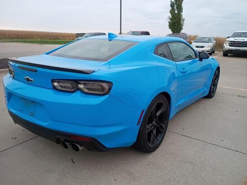 2023 Chevrolet Camaro RWD Coupe LT1