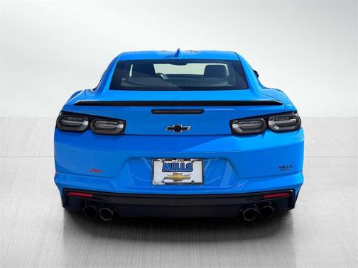 2023 Chevrolet Camaro RWD Coupe LT1