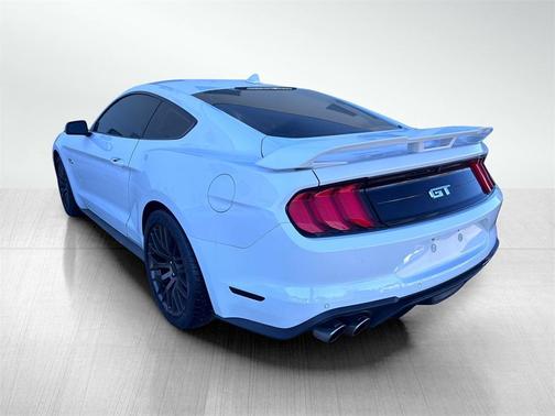 2022 Ford Mustang GT Premium