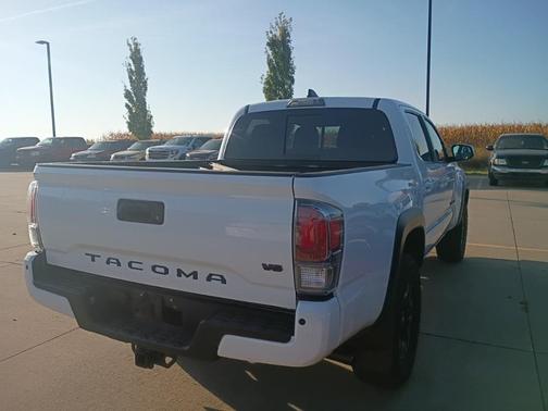 2022 Toyota Tacoma TRD Off Road