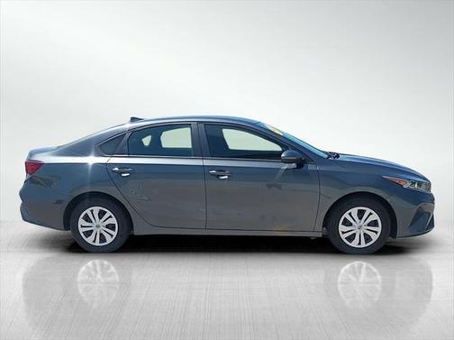 2022 Kia Forte FE