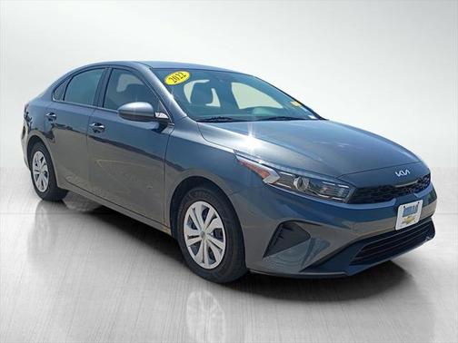 2022 Kia Forte FE