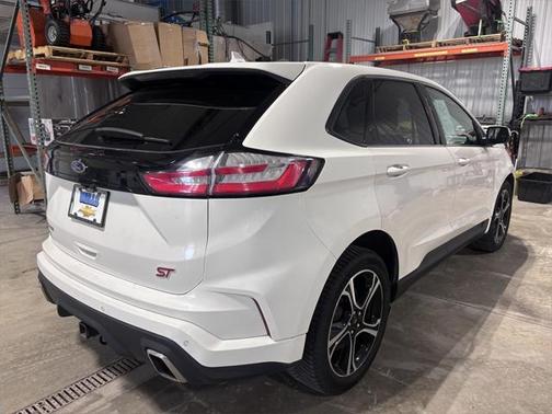 2020 Ford Edge ST