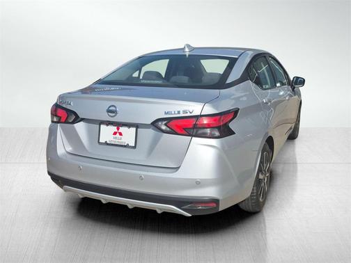 2021 Nissan Versa 1.6 SV
