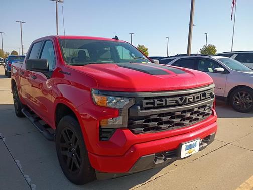 2023 Chevrolet Silverado 1500 Custom