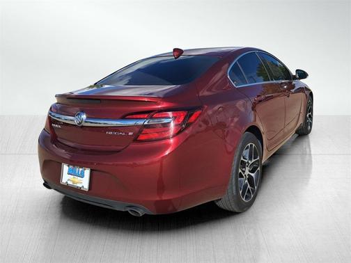 2017 Buick Regal Turbo Sport Touring