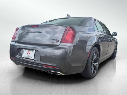 2021 Chrysler 300 S