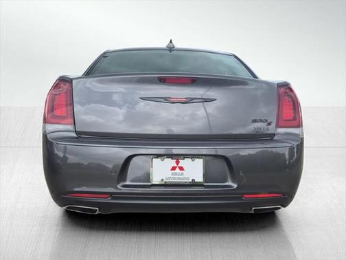 2021 Chrysler 300 S
