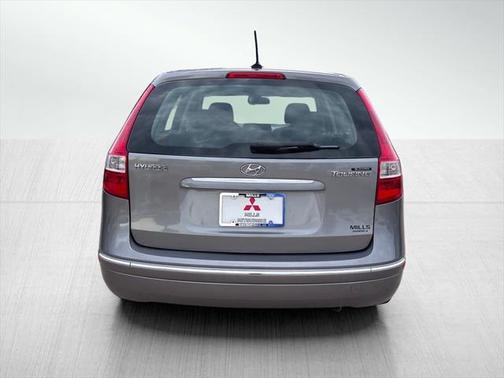 2011 Hyundai Elantra Touring GLS