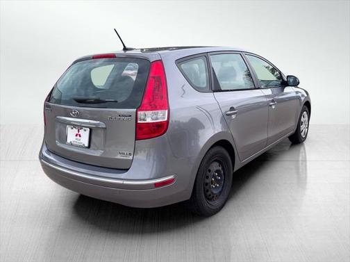 2011 Hyundai Elantra Touring GLS