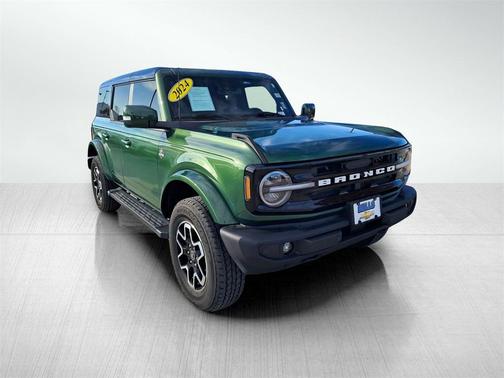 2024 Ford Bronco Outer Banks
