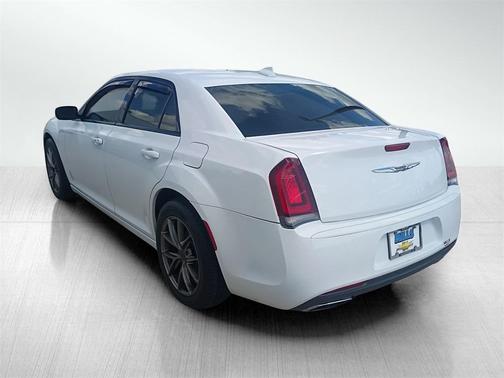 2017 Chrysler 300 S