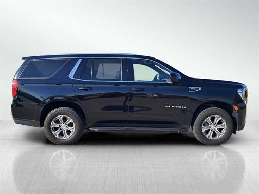 2022 GMC Yukon SLE
