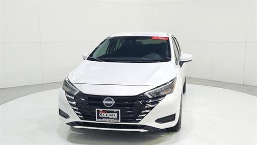 Aspen White 2025 Nissan Versa 1.6 SV