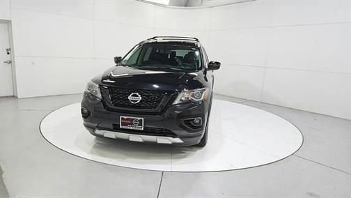 Magnetic Black 2019 Nissan Pathfinder SV
