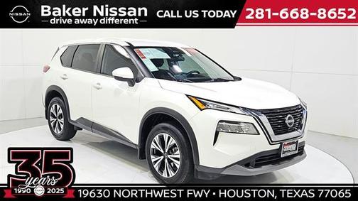 White 2022 Nissan Rogue SV