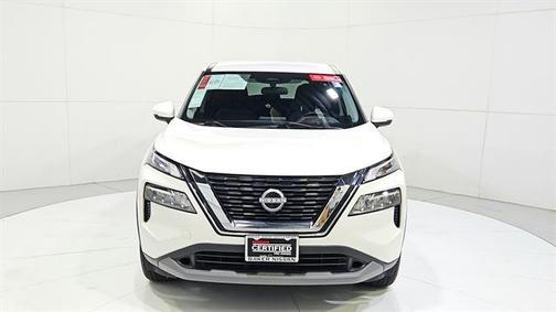 White 2022 Nissan Rogue SV