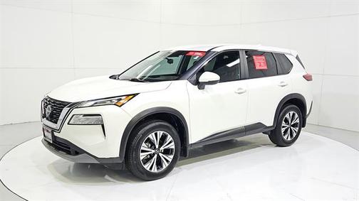 White 2022 Nissan Rogue SV