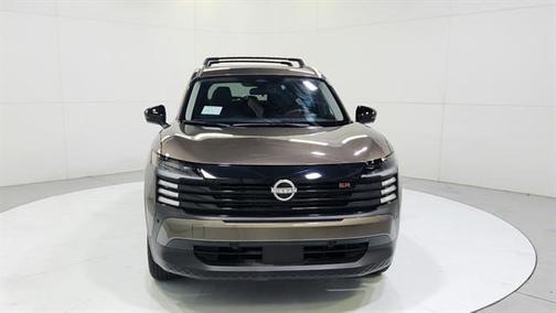 Canyon Bronze M 2026 Nissan Kicks SR