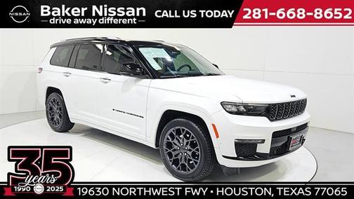 Bright White Clearcoat 2023 Jeep Grand Cherokee L Summit