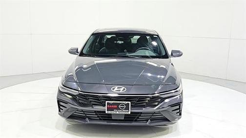 Gray Pearl 2025 Hyundai ELANTRA SEL Convenience