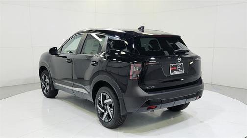 Super Black 2026 Nissan Kicks SV