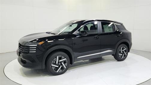 Super Black 2026 Nissan Kicks SV