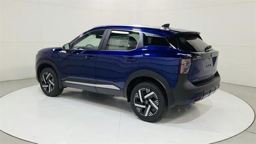 Deep Blue Pearl 2026 Nissan Kicks SV